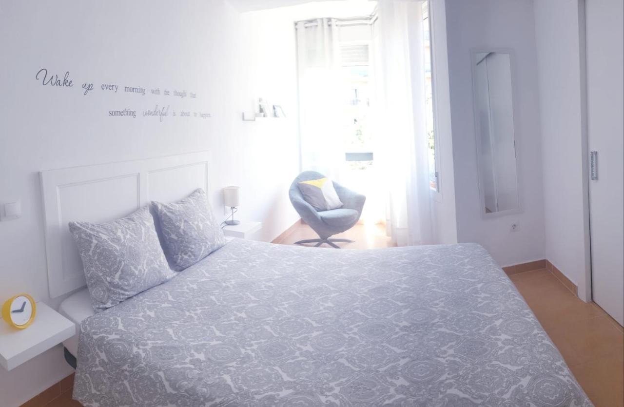 Apartamento La Carihuela Torremolinos Exterior foto